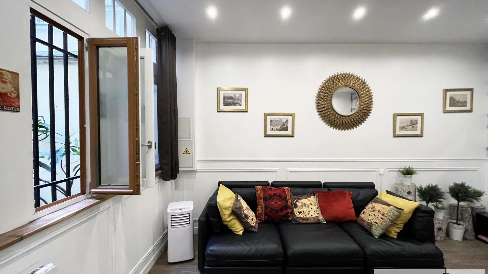 Urban Flat 101 - Maire Apartment Paris 0*,  France