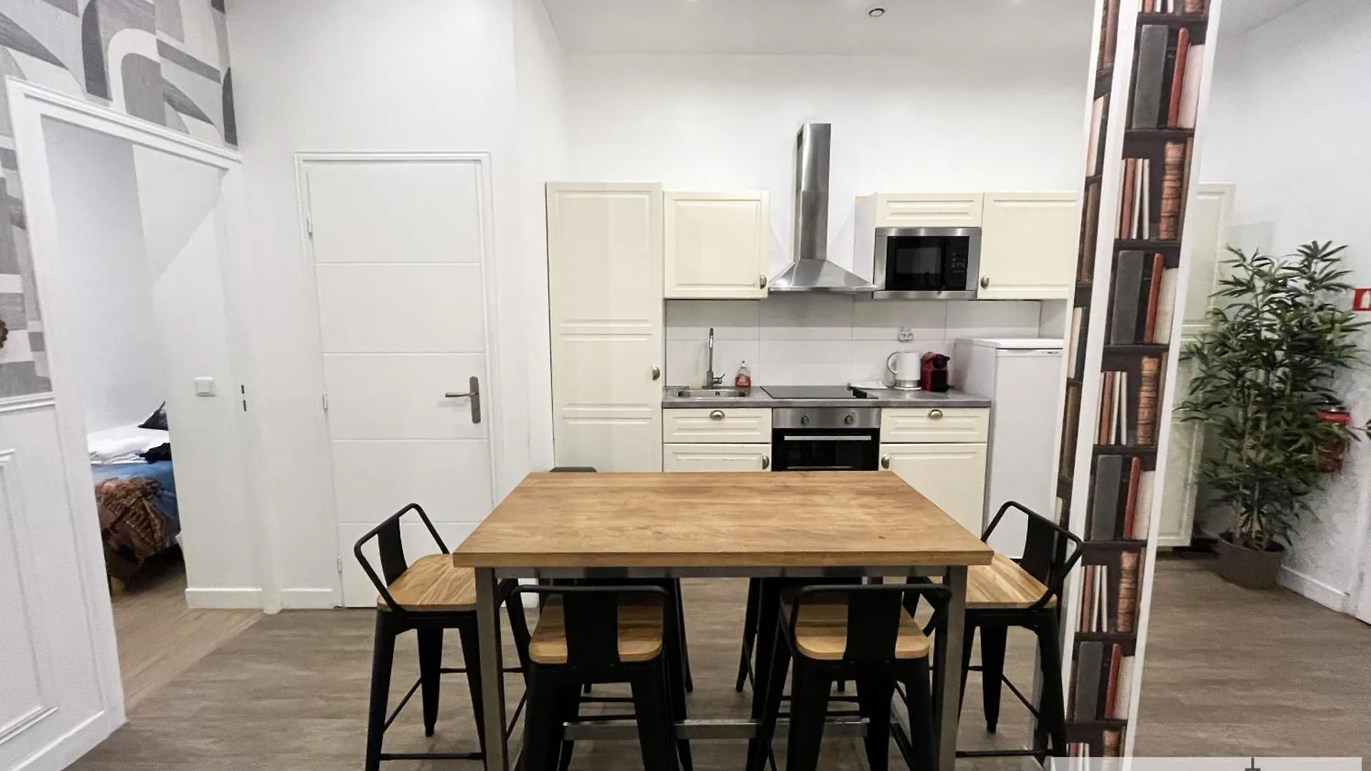 Urban Flat 101 - Maire Apartment Paris