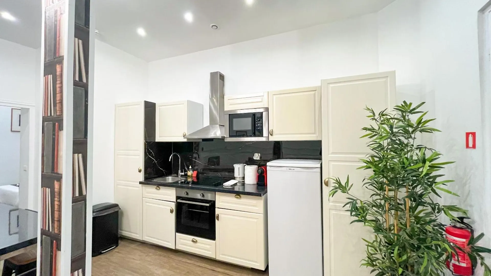 Urban Flat 101 - Maire Apartment Paris 0*,  France
